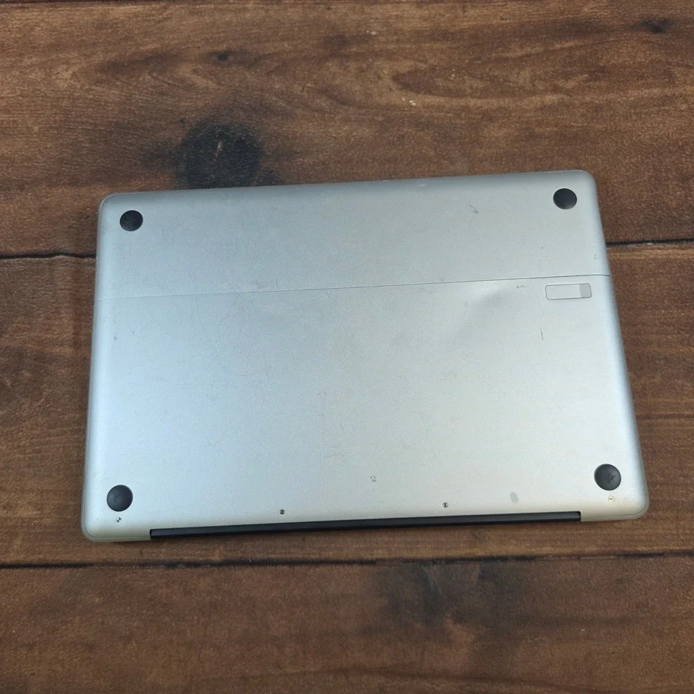 Apple MacBook Pro Laptop 15 Silver Fair For Parts Non-Functional Repair